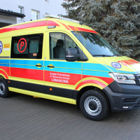 ambulans zakupiony z programu ochrony ludności i obrony cywilnej